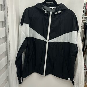 Calme hooded windbreaker XL
